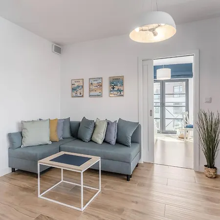 Dwie Motlawy Luxury With Stunning View In Old Town By Renters