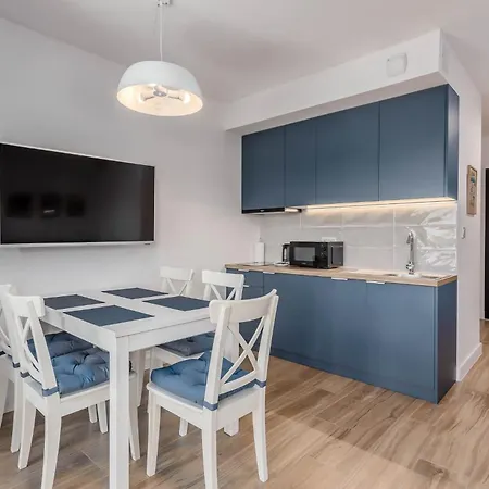 Dwie Motlawy Luxury With Stunning View In Old Town By Renters Gdańsk