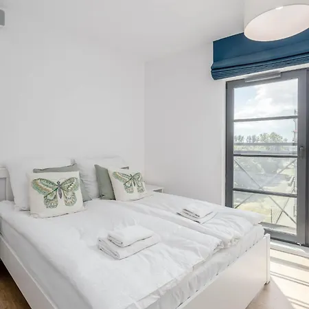 Dwie Motlawy Luxury With Stunning View In Old Town By Renters Apartment Gdansk