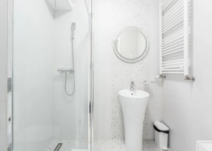 Dwie Motlawy Luxury With Stunning View In Old Town By Renters Апартаменты *